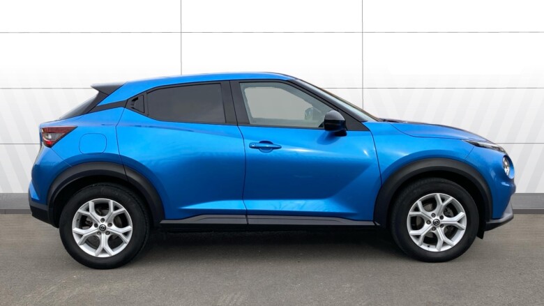Nissan Juke 1.0 DiG-T N-Connecta 5dr DCT Petrol Hatchback